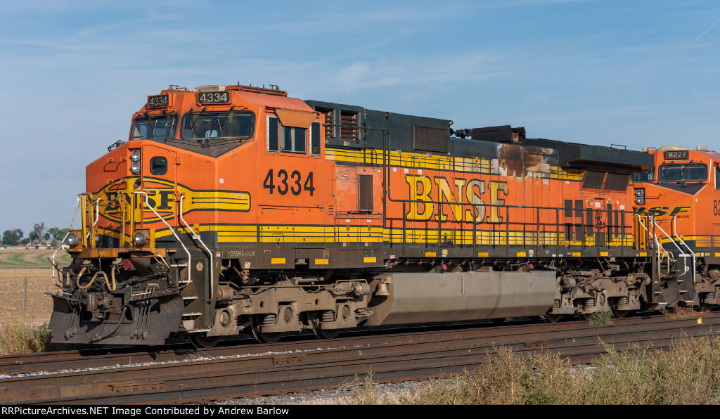 BNSF 4334